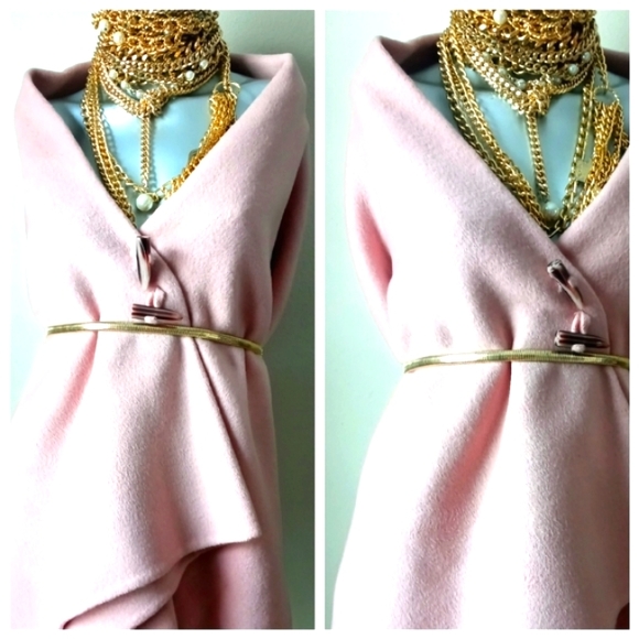 MODA INTERNATIONAL High-Low Barbie Pinks Tortoise Shell Buttons Shrug - Picture 3 of 9